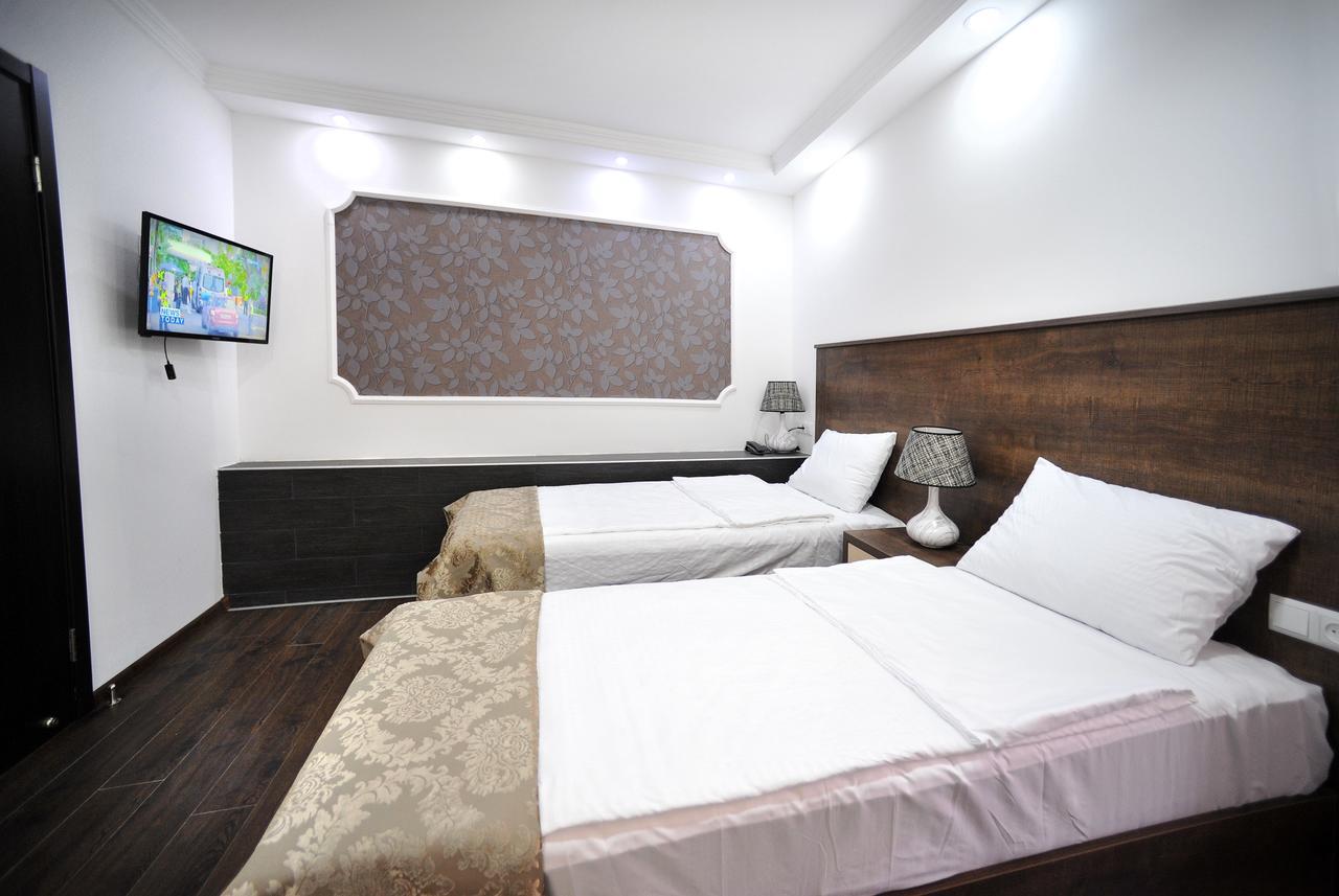 Rk City Hotel Tiflis Exterior foto